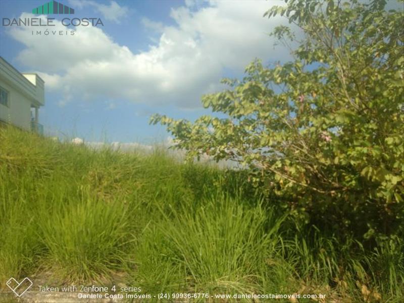 Terreno a Venda no Monet em Resende