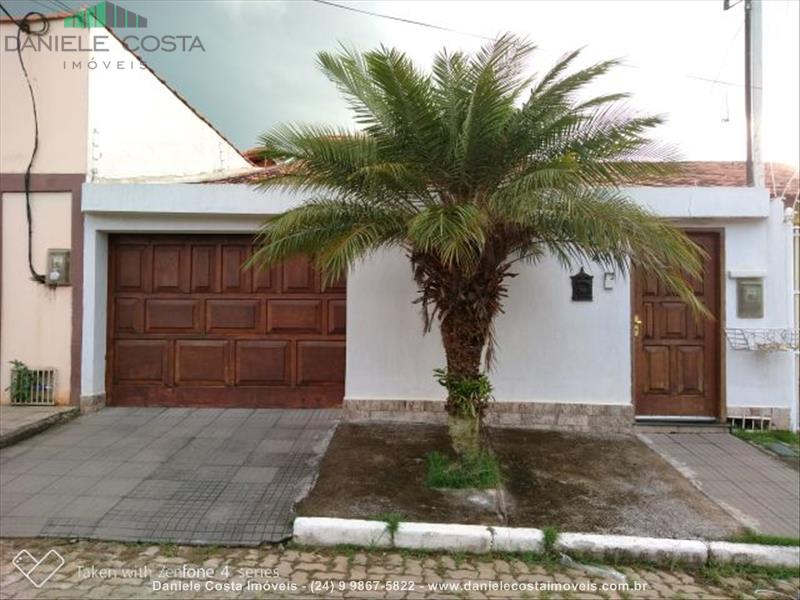 Casa a Venda no Ipiranga I em Resende