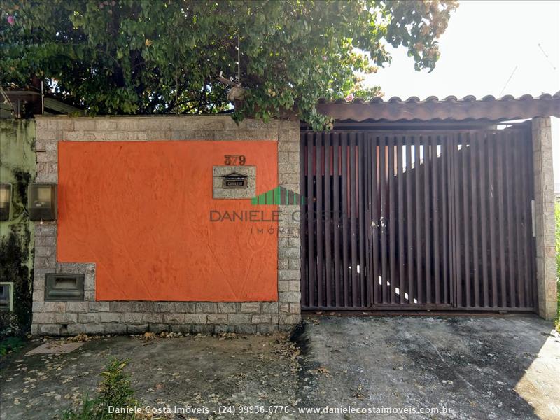 Casa a Venda no Jardim do Sol em Resende