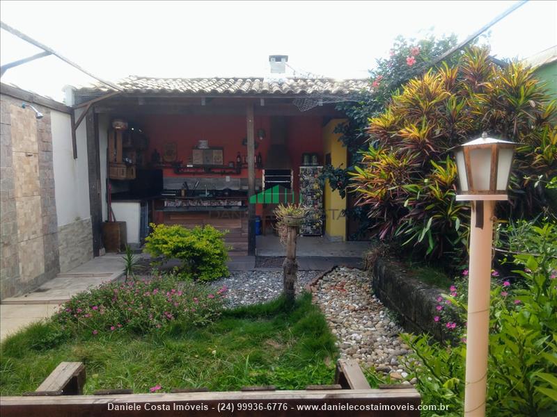 Casa a Venda no Jardim do Sol em Resende