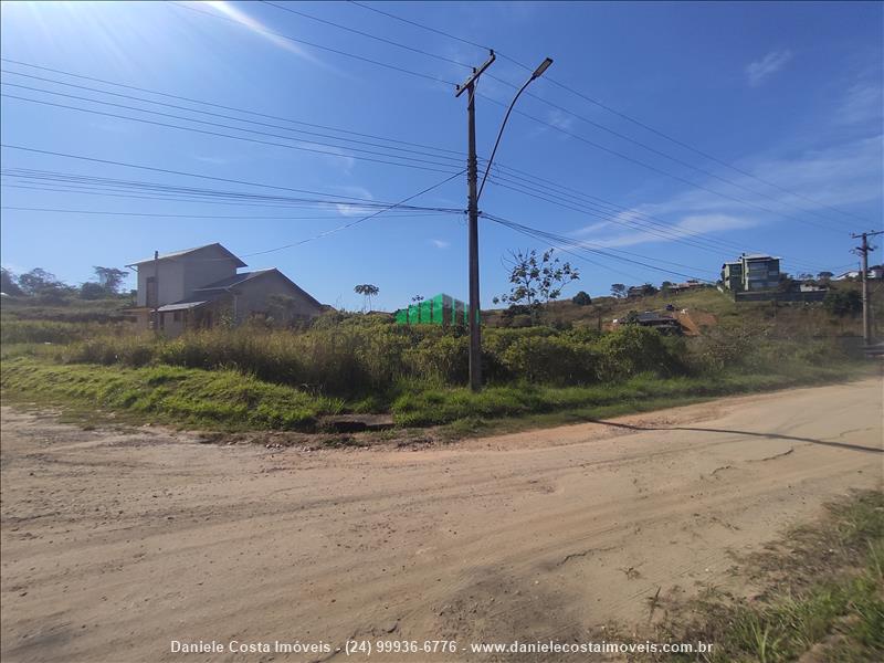 Terreno a Venda no Penedo em Itatiaia