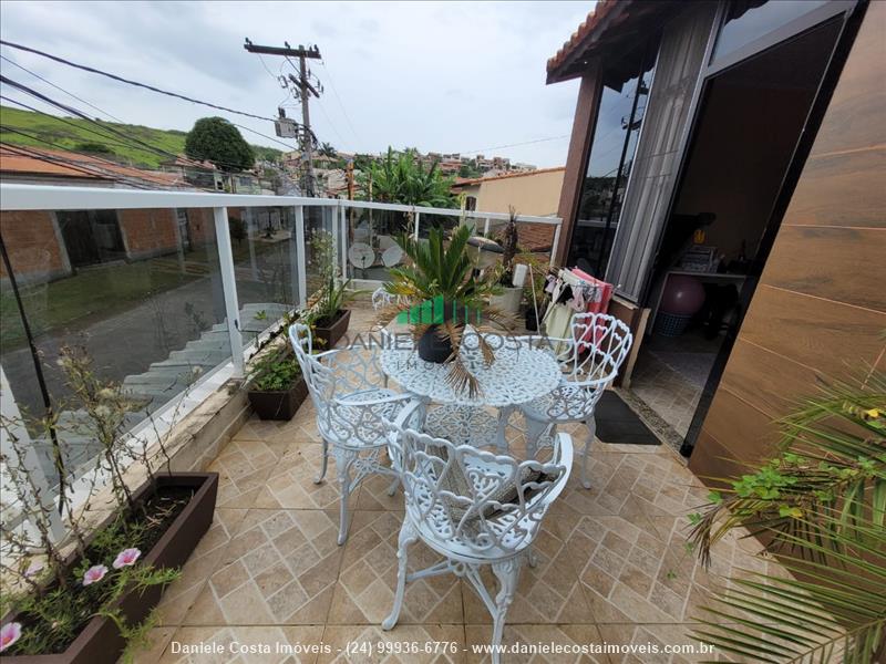 Casa a Venda no Mirante das agulhas em Resende