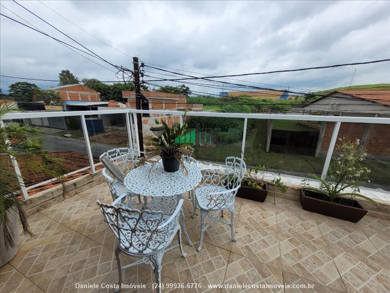 Casa a Venda no Mirante das agulhas em Resende