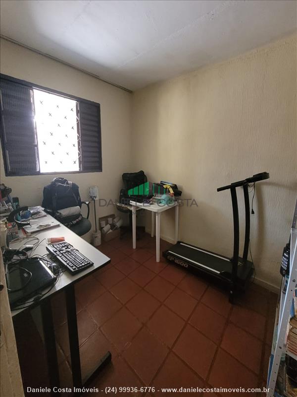 Casa a Venda no Cidade Alegria em Resende