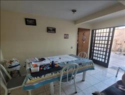 Casa à Venda