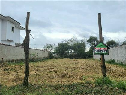 Terreno à Venda