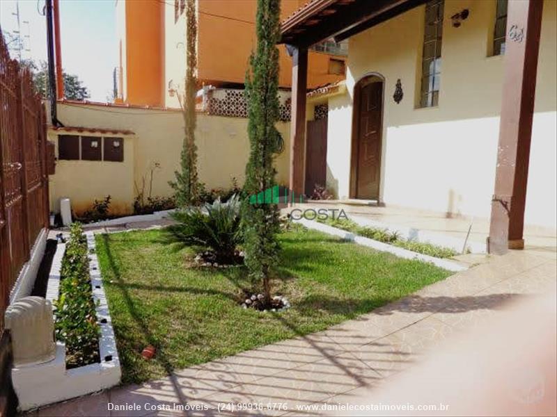 Casa a Venda no Jardim Tropical em Resende