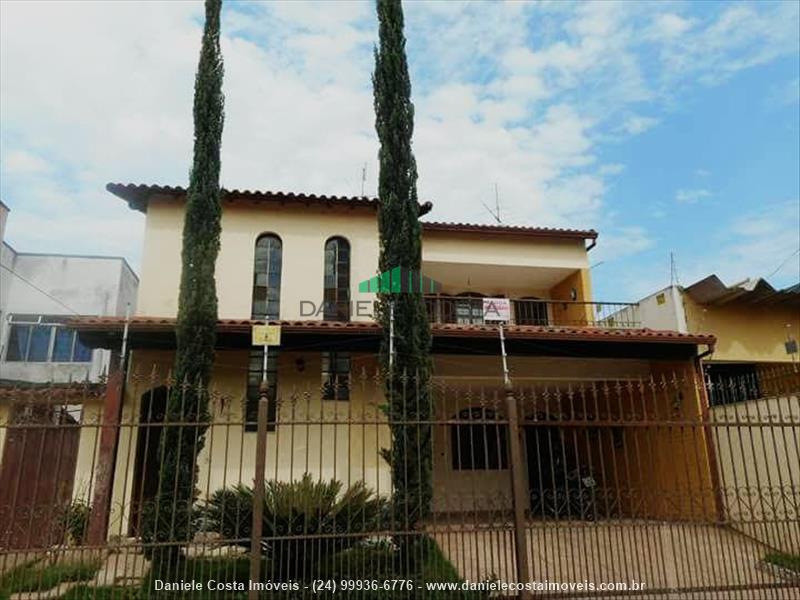 Casa a Venda no Jardim Tropical em Resende