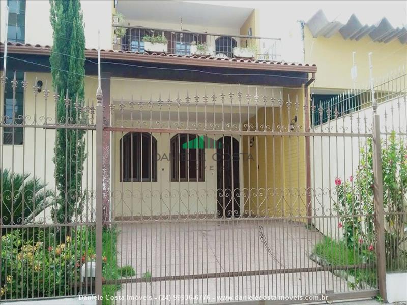 Casa a Venda no Jardim Tropical em Resende