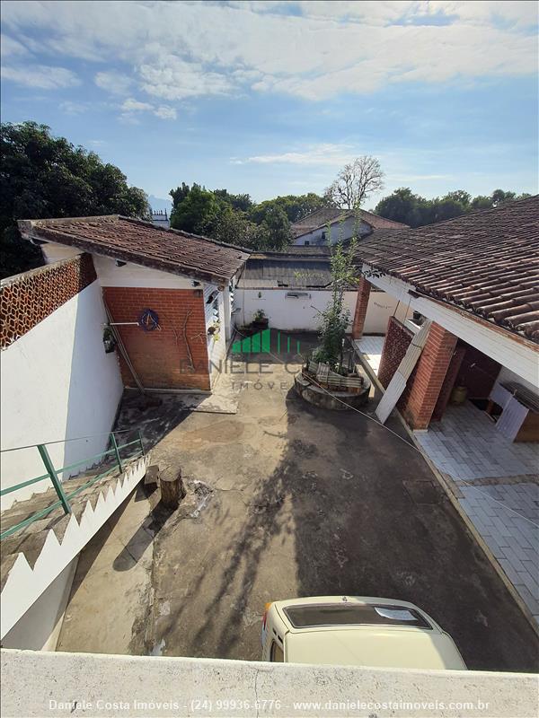 Casa a Venda no Centro em Resende