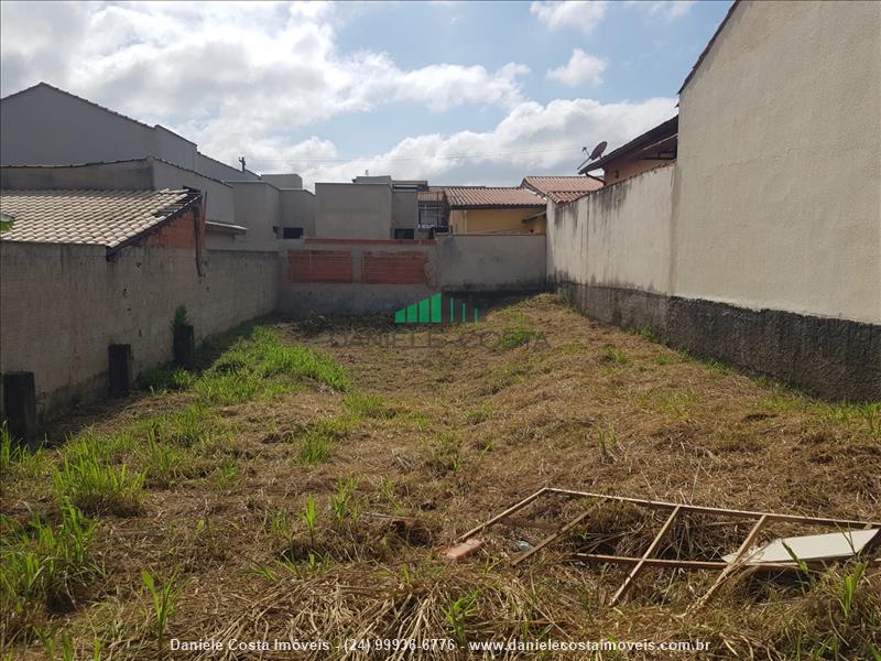 Terreno a Venda no Jardim D'Oeste em Resende