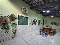 Casa à Venda