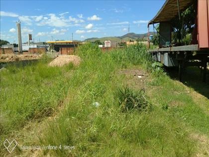 Terreno à Venda