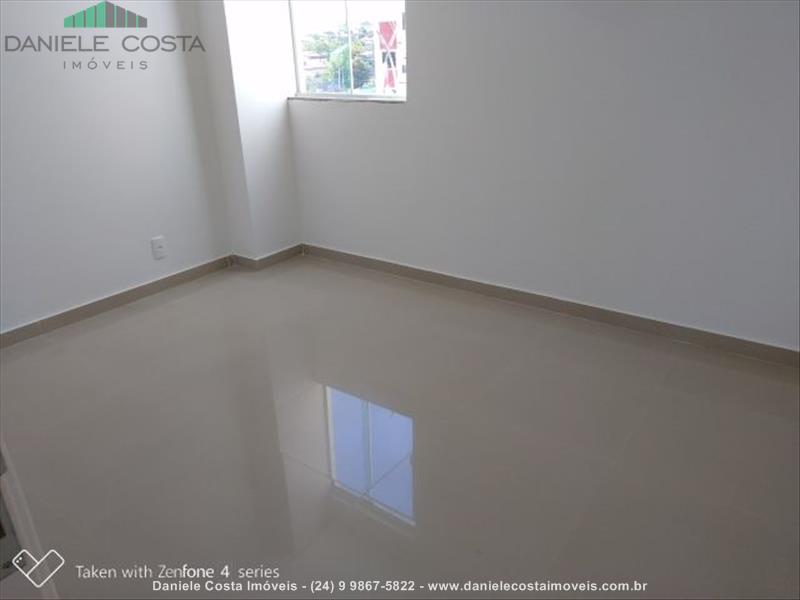 Apartamento para Alugar no Vila Julieta em Resende